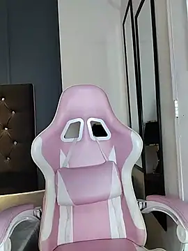 CandyRose   online show from 07/18/26, 11:47