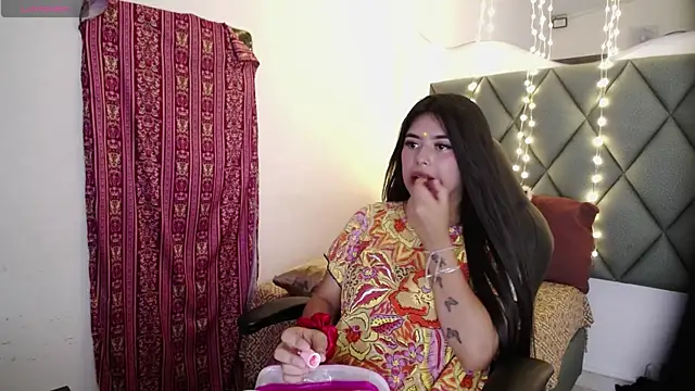 devika kumar online show from 05/25/26, 07:09