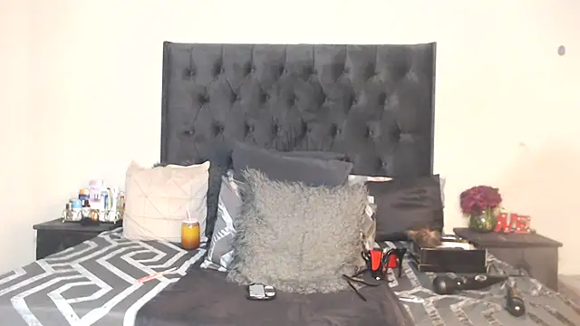 AdventuresLove7 online show from 07/14/26, 01:08