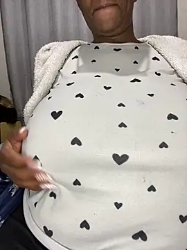 BoobsQueeen online show from 06/02/26, 06:10