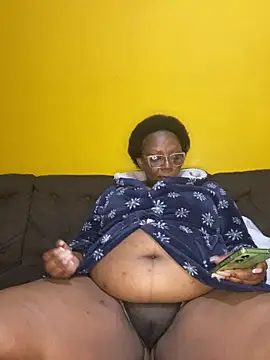 BoobsQueeen online show from 06/28/26, 01:00