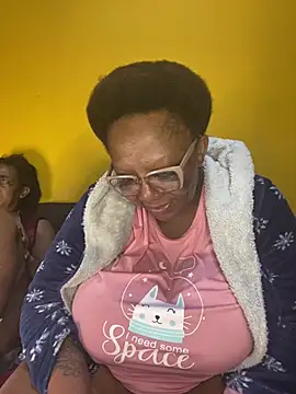 BoobsQueeen online show from 07/20/26, 12:36