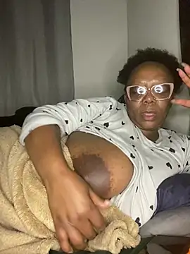 BoobsQueeen online show from 07/28/26, 02:13