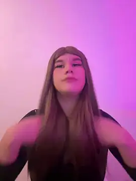 Snapshot of Cata_deoun chatting on 06/06/26, 03:55 Cata deoun online show from 06/06/26, 03:55