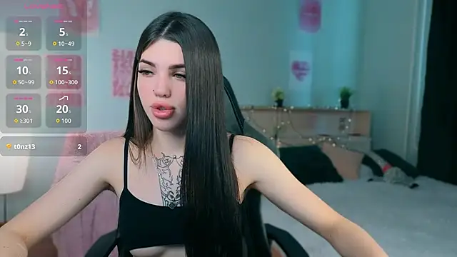 molly rettyy online show from 06/23/26, 03:59