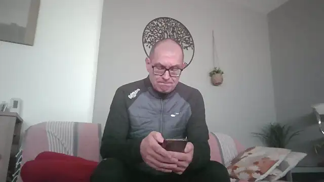 guiss3 online show from 05/07/26, 11:59