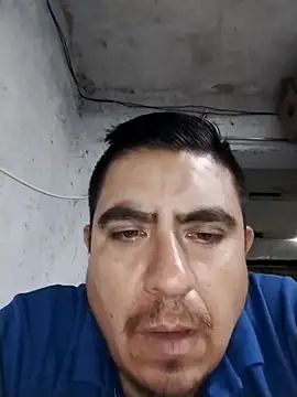 Snapshot of Manuel3910 chatting on 06/16/26, 05:10 Manuel3910 online show from 06/16/26, 05:10