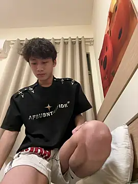 sexyboy-3525 online show from 07/14/26, 10:54