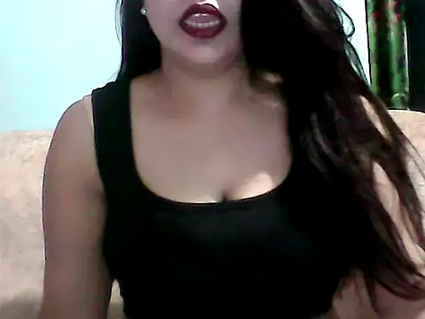 Snapshot of Wonderful_Babe chatting on 04/13/26, 07:08 Wonderful Babe online show from 04/13/26, 07:08