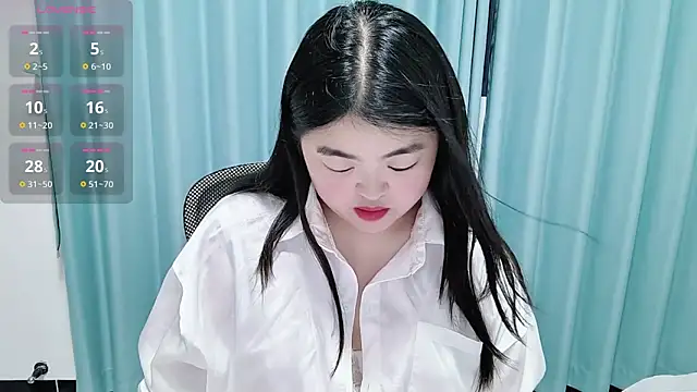 Snapshot of 77--bb chatting on 06/01/26, 12:29 77--bb online show from 06/01/26, 12:29