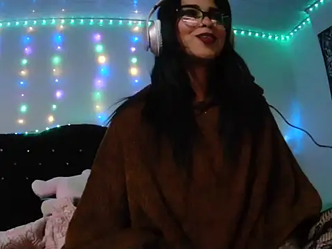 Luna Velvet7 online show from 05/18/26, 01:24