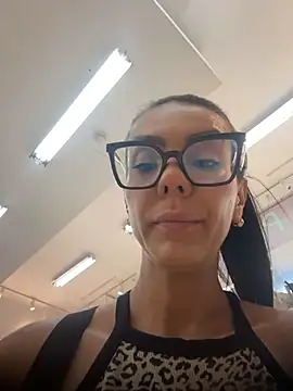 SofiParma online show from 07/08/26, 07:29