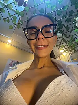 SofiParma online show from 07/31/26, 09:25