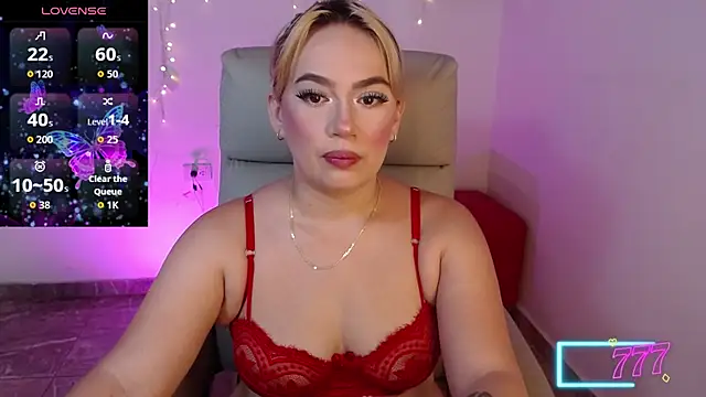 Carolina 2403 online show from 07/22/26, 02:42