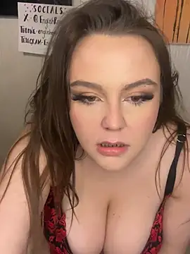 EnglishRoseAmateur online show from 06/14/26, 01:58