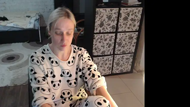 Sweet hot shrmp online show from 06/09/26, 10:27