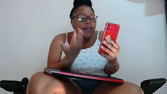 xxZoeyx online show from 03/09/25, 11:36