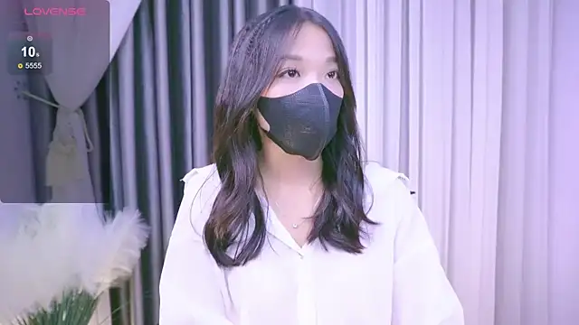 Lu Ly22 online show from 07/17/26, 02:34