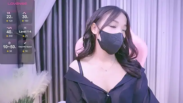 Lu Ly22 online show from 07/20/26, 03:10
