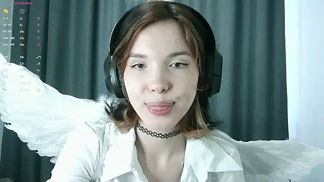 Snapshot of RubyBooby chatting on 06/18/26, 04:22 RubyBooby online show from 06/18/26, 04:22
