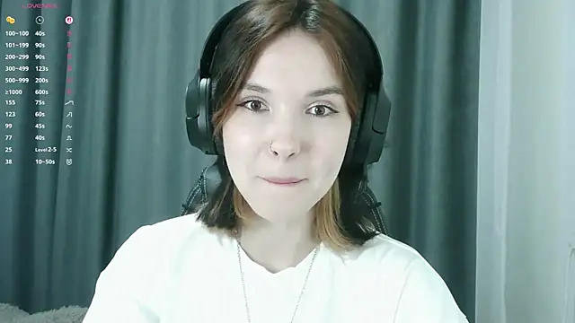 Snapshot of RubyBooby chatting on 07/11/26, 05:37 RubyBooby online show from 07/11/26, 05:37