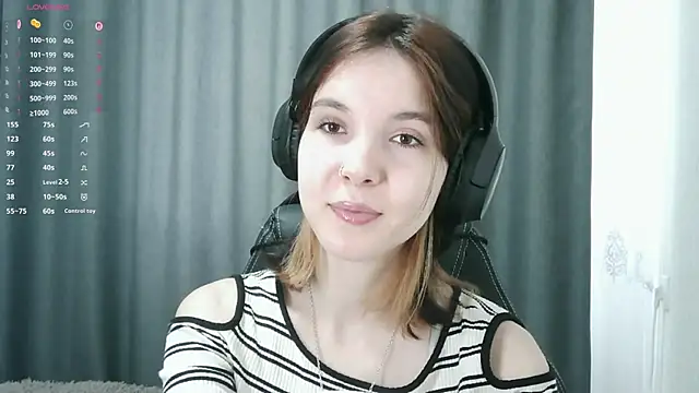 Snapshot of RubyBooby chatting on 07/12/26, 03:03 RubyBooby online show from 07/12/26, 03:03