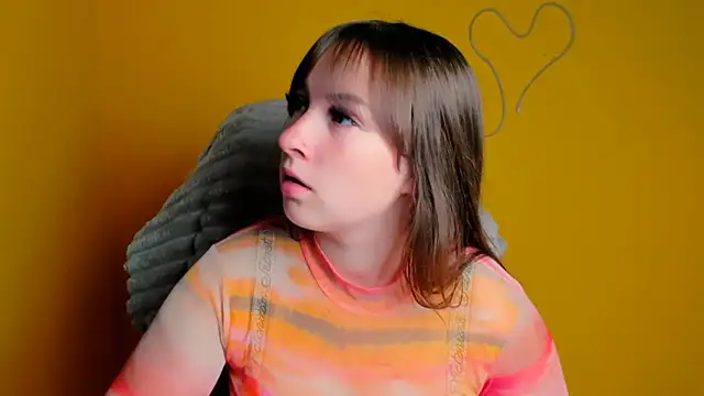 Tiffani Angel online show from 06/17/26, 05:21