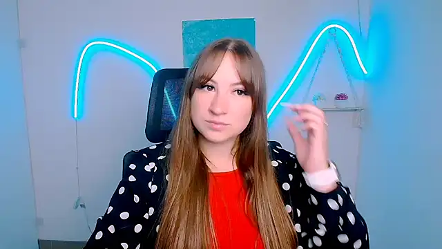 Tiffani Angel online show from 07/08/26, 11:37