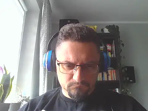 19cmSlave online show from 05/14/26, 07:26