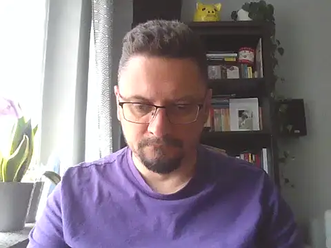 19cmSlave online show from 05/18/26, 07:14