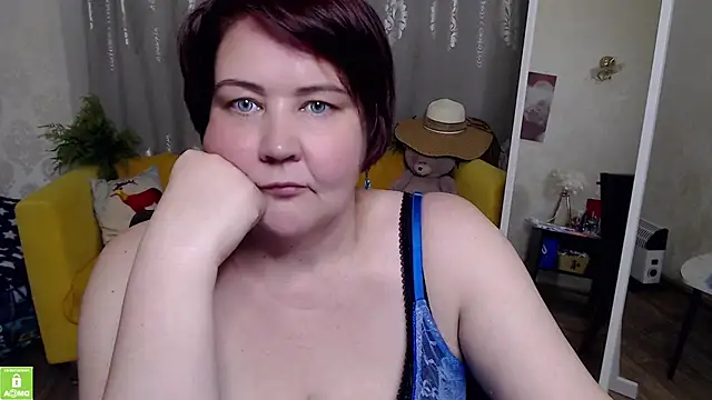 QUEEN02030 online show from 06/05/26, 09:59