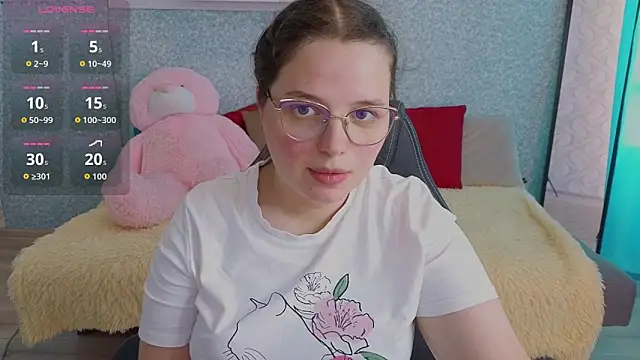 SofiDreamm online show from 06/19/26, 02:10
