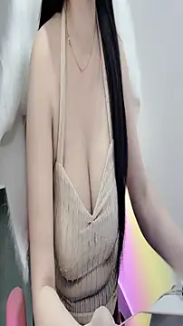 Annie nii online show from 06/16/26, 01:19