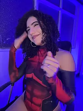 Snapshot of Odett_Khastoff chatting on 06/19/26, 04:28 Odett Khastoff online show from 06/19/26, 04:28