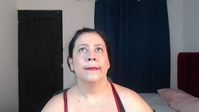 carlareyesk977 online show from 07/13/26, 12:46
