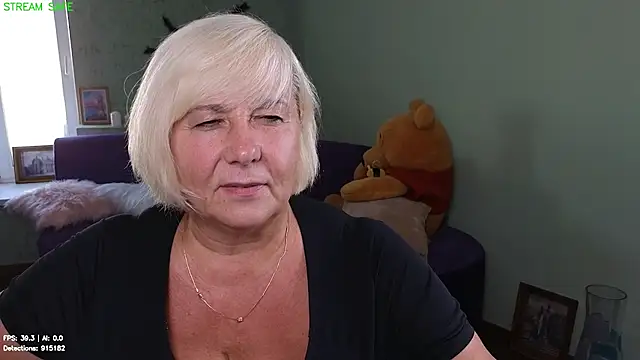 Milane Milky online show from 07/28/26, 12:48