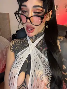 Musedreams online show from 05/27/26, 01:02