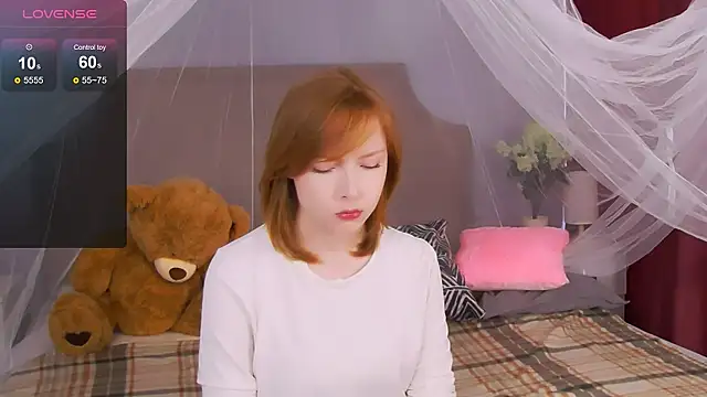 CherryCrushLove online show from 06/06/26, 06:29