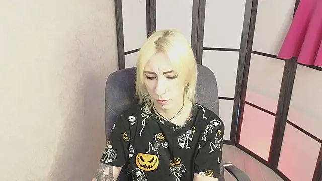 Black Orchides online show from 07/15/26, 08:41