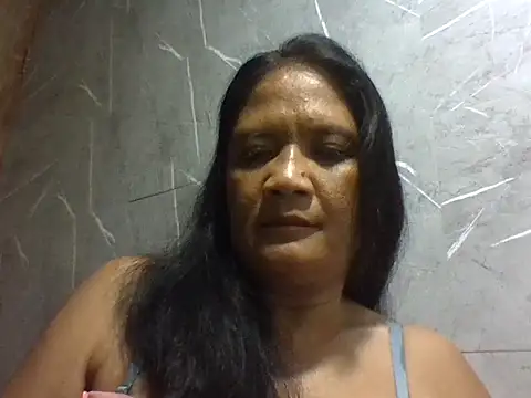 Snapshot of PinayZaira chatting on 06/08/26, 06:41 PinayZaira online show from 06/08/26, 06:41