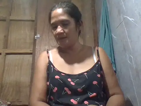PinayZaira online show from 07/22/26, 10:18