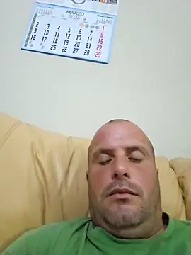 Snapshot of SuperDotadoX29 chatting on 04/15/26, 04:19 SuperDotadoX29 online show from 04/15/26, 04:19