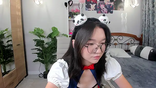 syuri sun online show from 07/23/26, 02:37