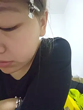 mianmian-666 online show from 06/10/26, 05:07