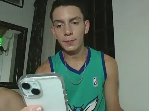 Snapshot of Liam_Fiire chatting on 07/22/26, 12:13 Liam Fiire online show from 07/22/26, 12:13