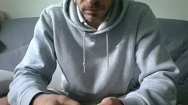 Valmont3340 online show from 05/06/26, 01:05