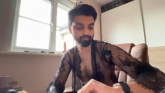 priyxh online show from 07/01/26, 10:06