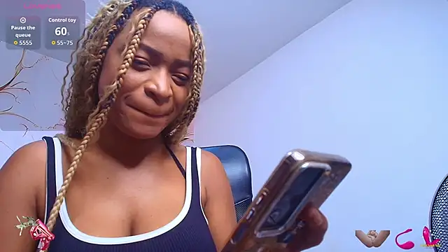 Snapshot of cherry_latiinn19 chatting on 06/09/26, 05:24 cherry latiinn19 online show from 06/09/26, 05:24