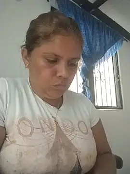 Zafiro MD online show from 07/27/26, 05:53