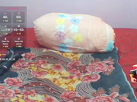 Snapshot of kylieqk chatting on 05/23/26, 08:07 kylieqk online show from 05/23/26, 08:07